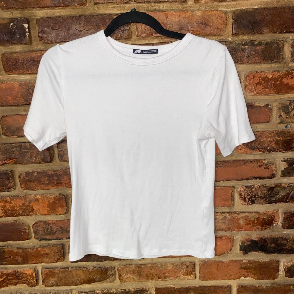 Zara White Short Sleeve Crew Neck Top